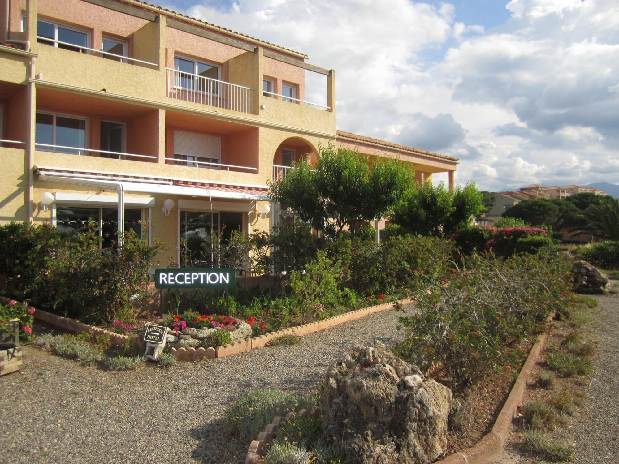 Hotel Les Galets Saint-Florent (Corsica) Exterior foto